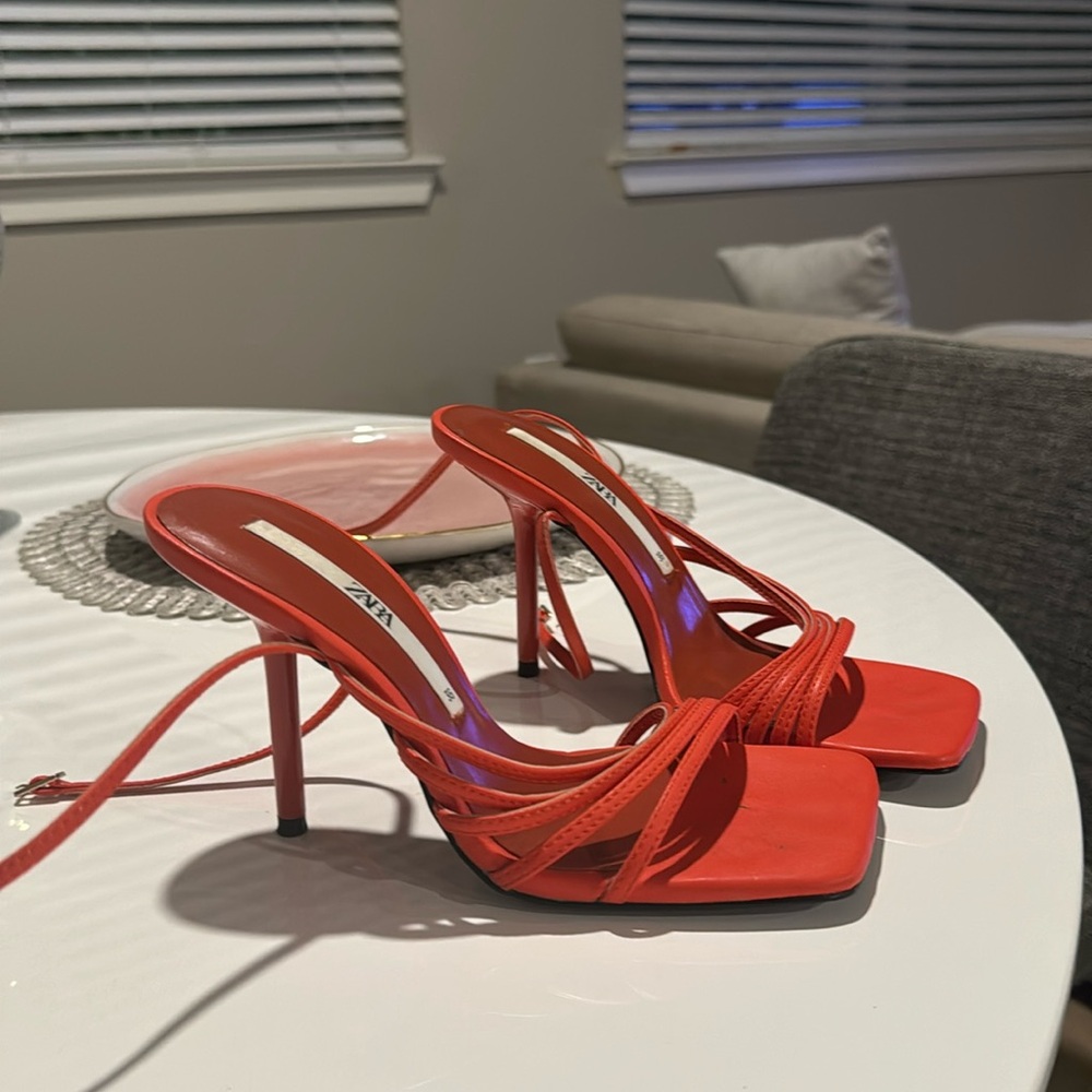 ZARA red square toe sandal lightly worn